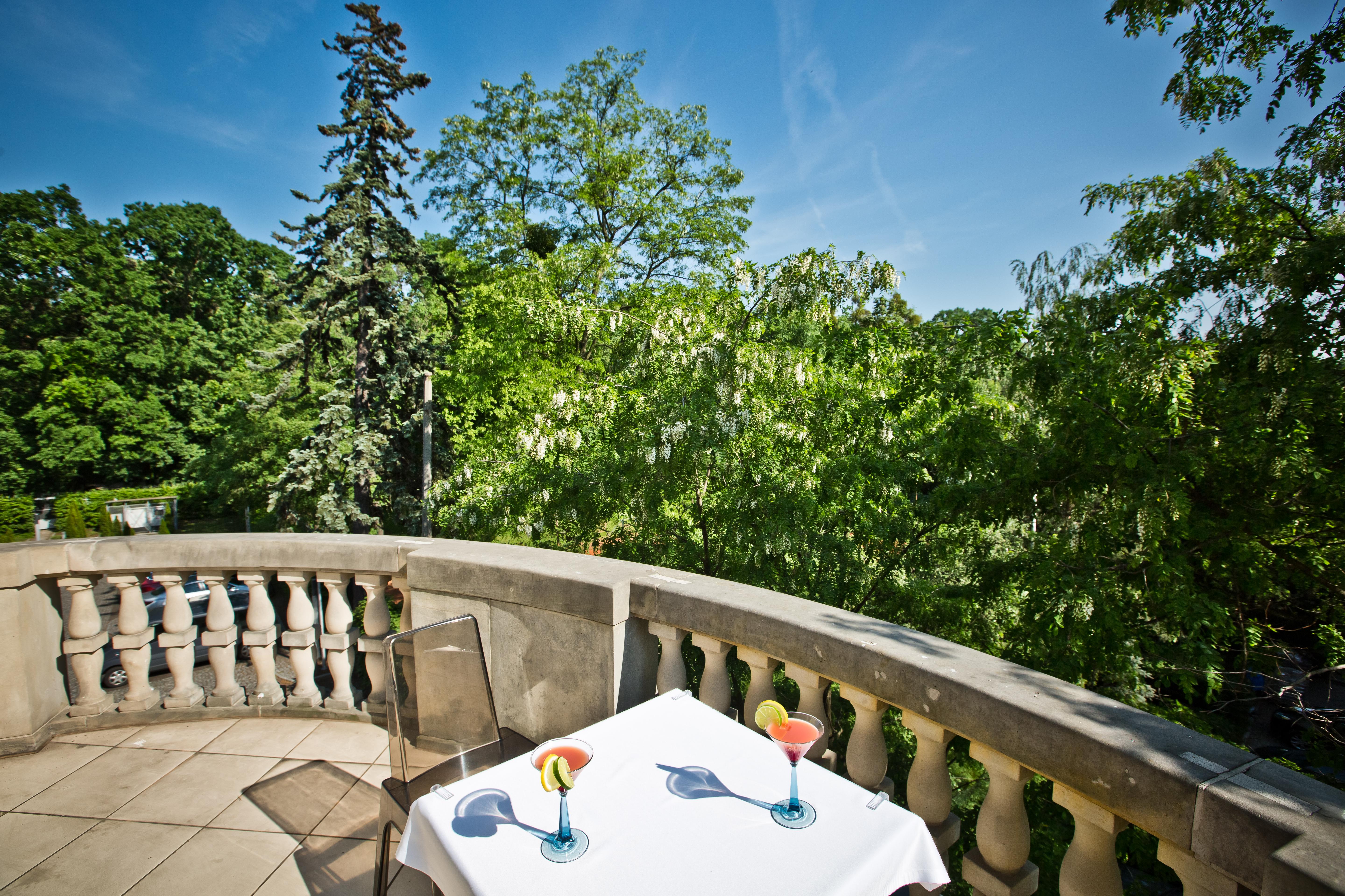 ホテル プラチナム パレス ヴロツワフ エクステリア 写真 The terrace